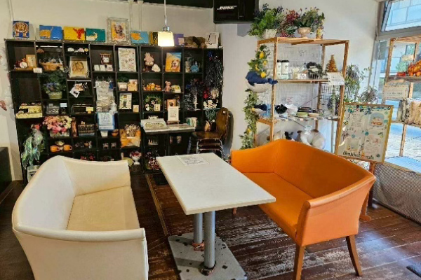 ダップルバックカフェ店内